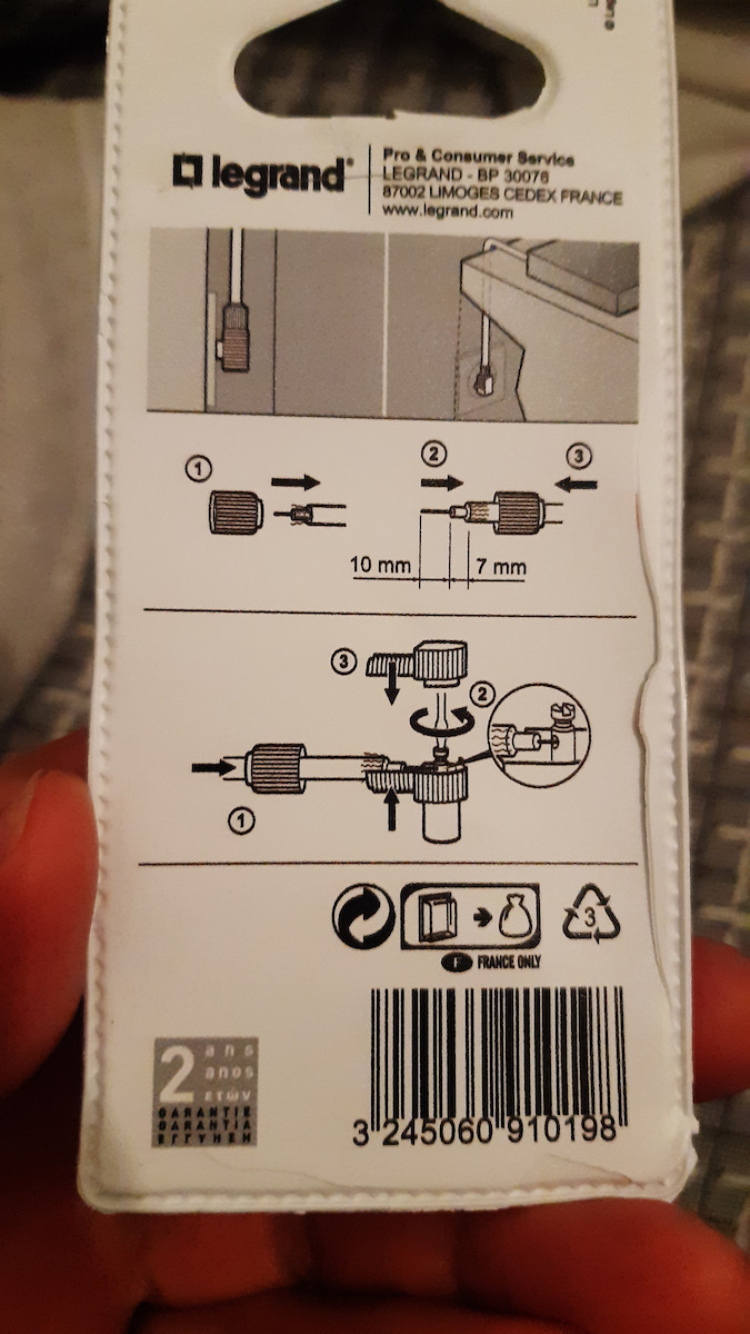 Legrand Plug Coaxial male Whitr (699132)