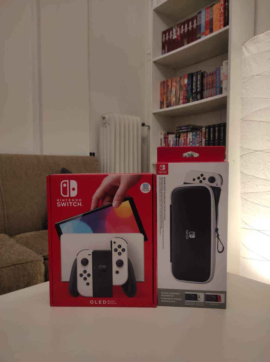 Nintendo Switch OLED 64GB White