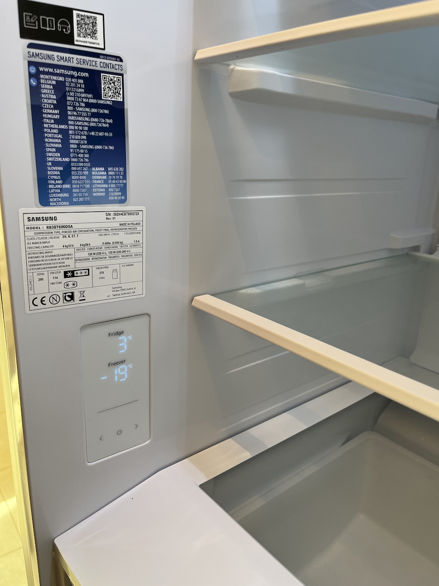 Samsung Combină frigorifică 390lt NoFrost Î203xL59.5xA65.8cm. Inox RB38T600DSA/EF