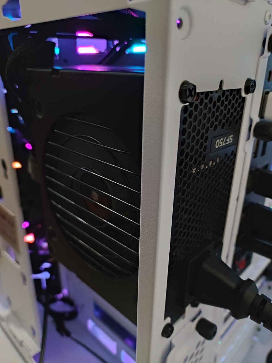 Corsair SF Series SF750 750W Τροφοδοτικό Υπολογιστή Full Modular 80 Plus Platinum