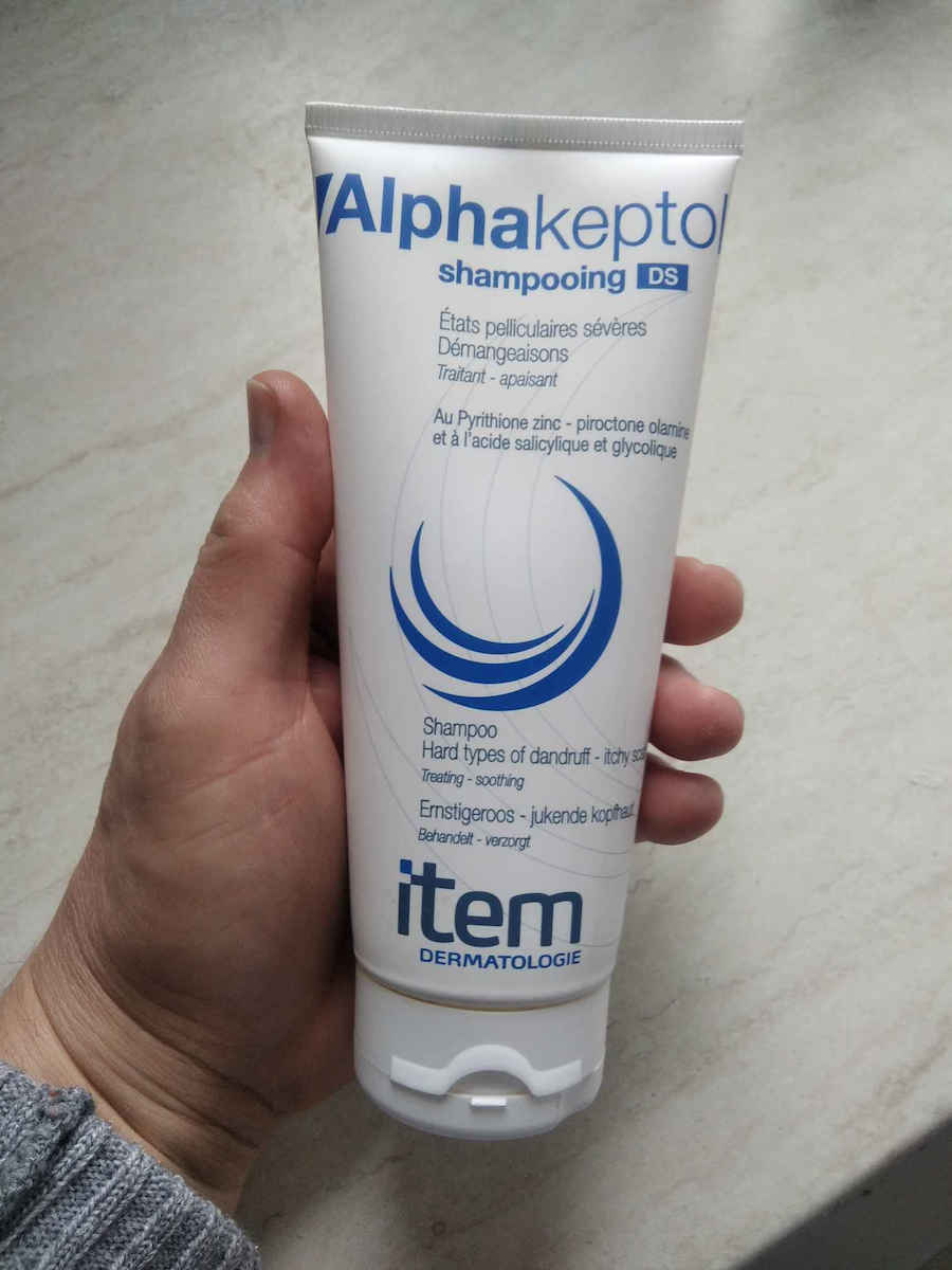 Item Шампоан Против Пърхот и Косопад За Всички Типове Коса 200ml