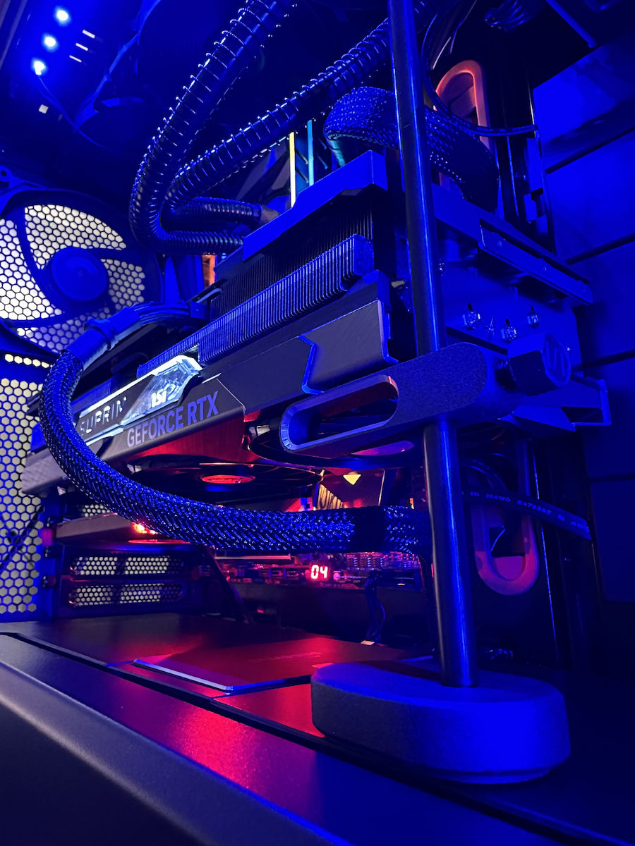 GeForce RTX 4070 Ti 12GB GDDR6X Suprim X Κάρτα Γραφικών