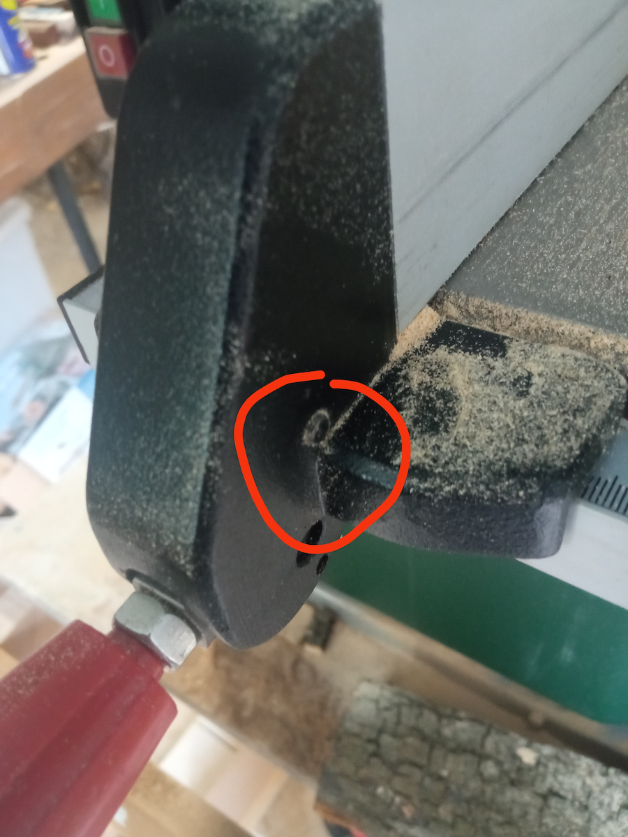 Metabo BAS 261 Πριονοκορδέλα με Ισχύ 400W, Δίσκο Κοπής Διαμέτρου 100mm & Ταχύτητα Κοπής 735rpm