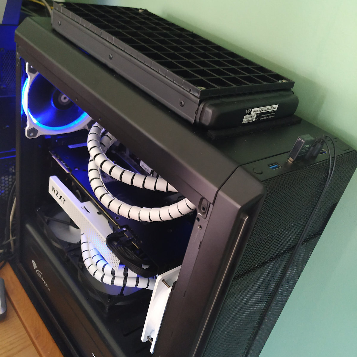 EVGA CLC 280 Υδρόψυξη Επεξεργαστή Διπλού Ανεμιστήρα 140mm για Socket 1200/115x με RGB Φωτισμό