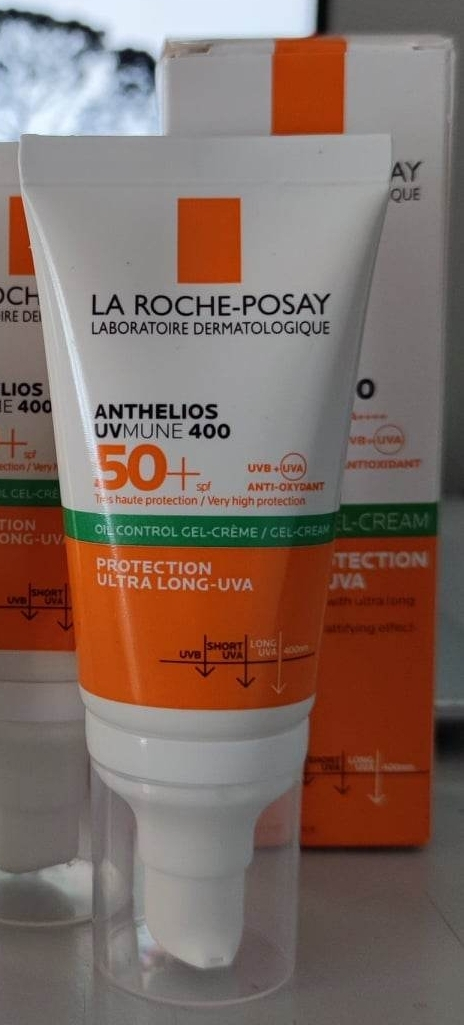 La Roche Posay Anthelios UVmune 400 Oil Control Αδιάβροχο Αντηλιακό Gel Προσώπου SPF50 50ml