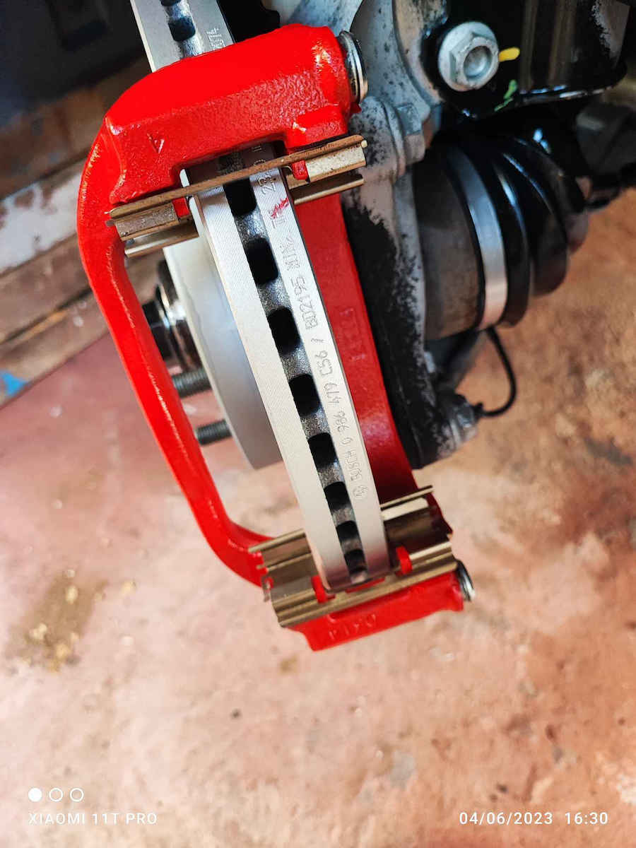 K2 Brake Caliper Paint Σπρέι Βαφής για Φρένα Αυτοκινήτου Κόκκινο 400ml