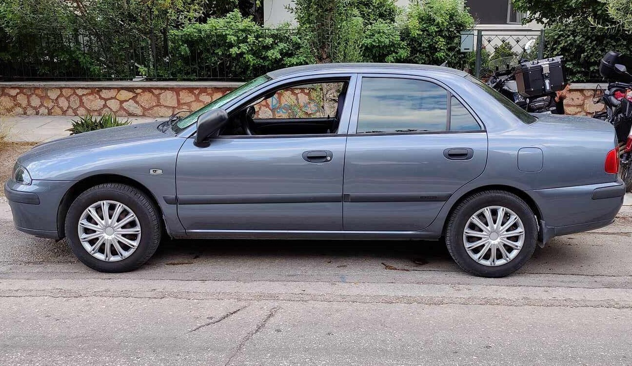 Autoline Σετ Τάσια Αυτοκινήτου Argo Nero 15" 4τμχ Ασημί