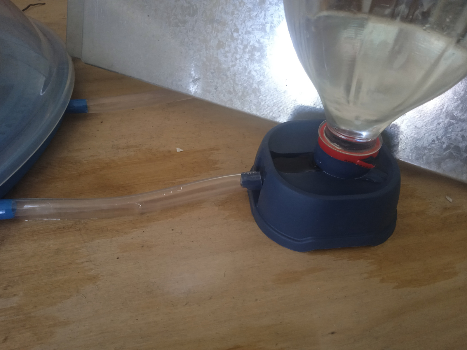 Automatic Water Feeding Base Spinning Machine