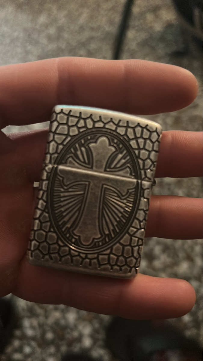 Zippo Armor Brichetă Rezistentă La Vânt Cu Flacără Verde