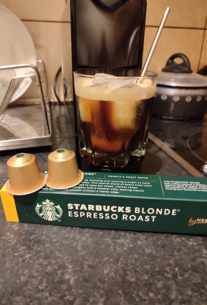 Starbucks Capsules Espresso Blonde Blend Compatible with Machine Nespresso 10caps,tobolek