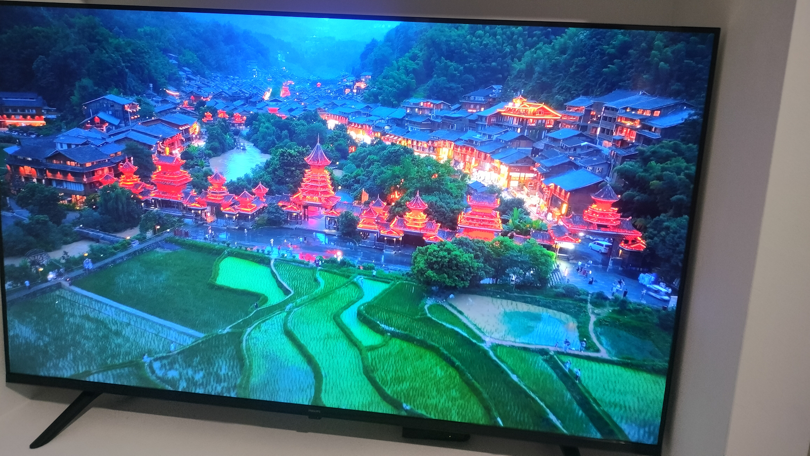 Philips Smart Τηλεόραση 75" 4K UHD LED PUS7009 HDR (2024) 75PUS7009/12