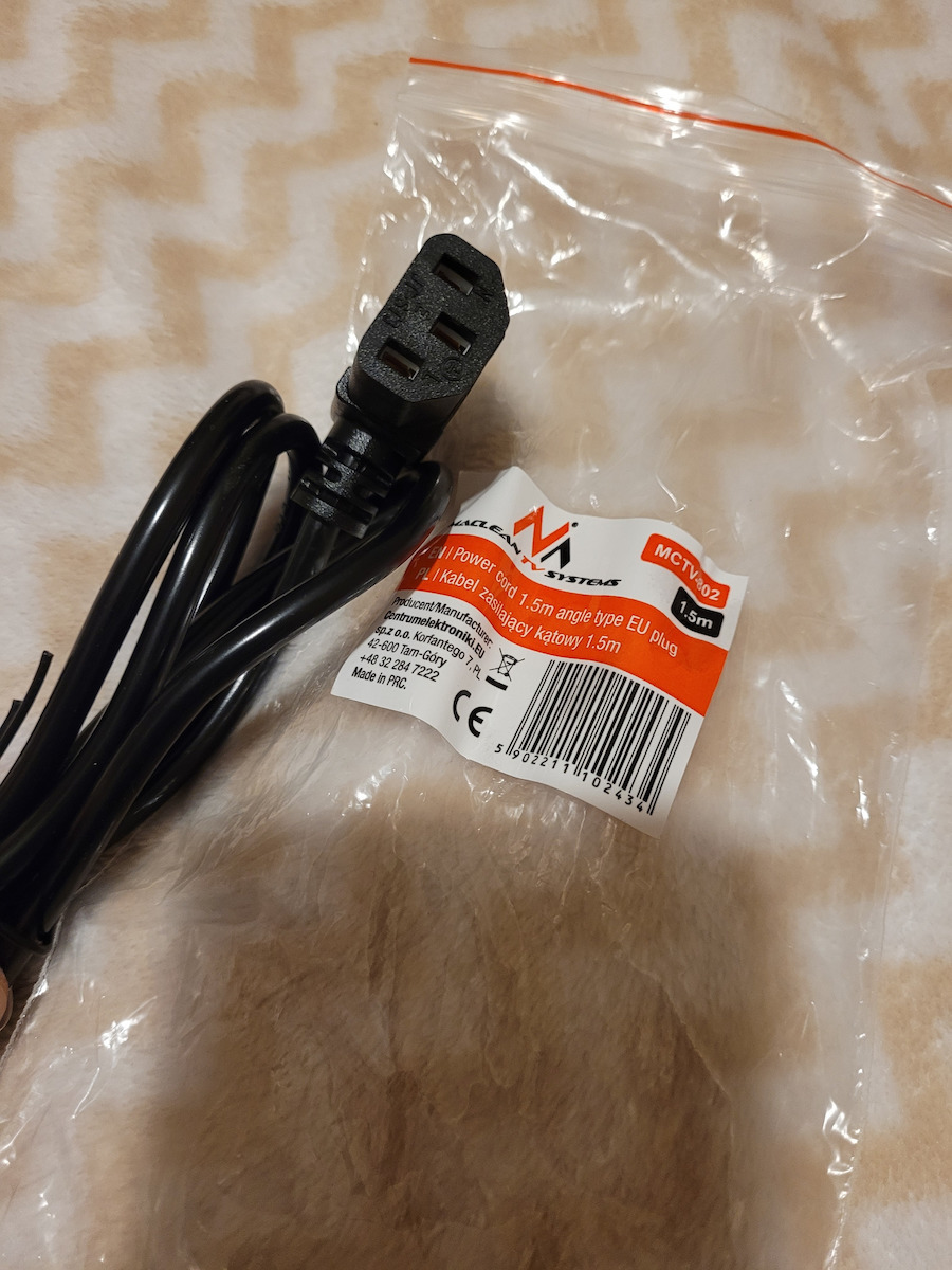 Maclean Energy Schuko / IEC C13 - Schuko / IEC C13 Cable 1.5m Μπλε MCTV-802