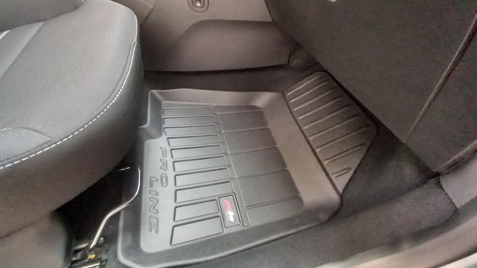 Frogum Set of Front and Rear Mats 4pcs Tray Type for Dacia Sandero 2020 Black