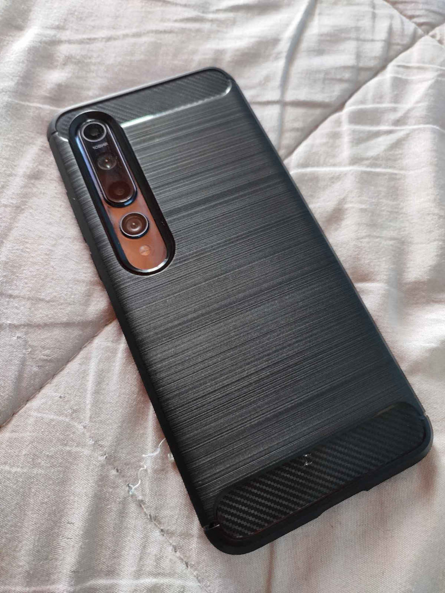 Hurtel Brushed Carbon Back Cover Silicone Black (Xiaomi Mi 10 / Mi 10 Pro)
