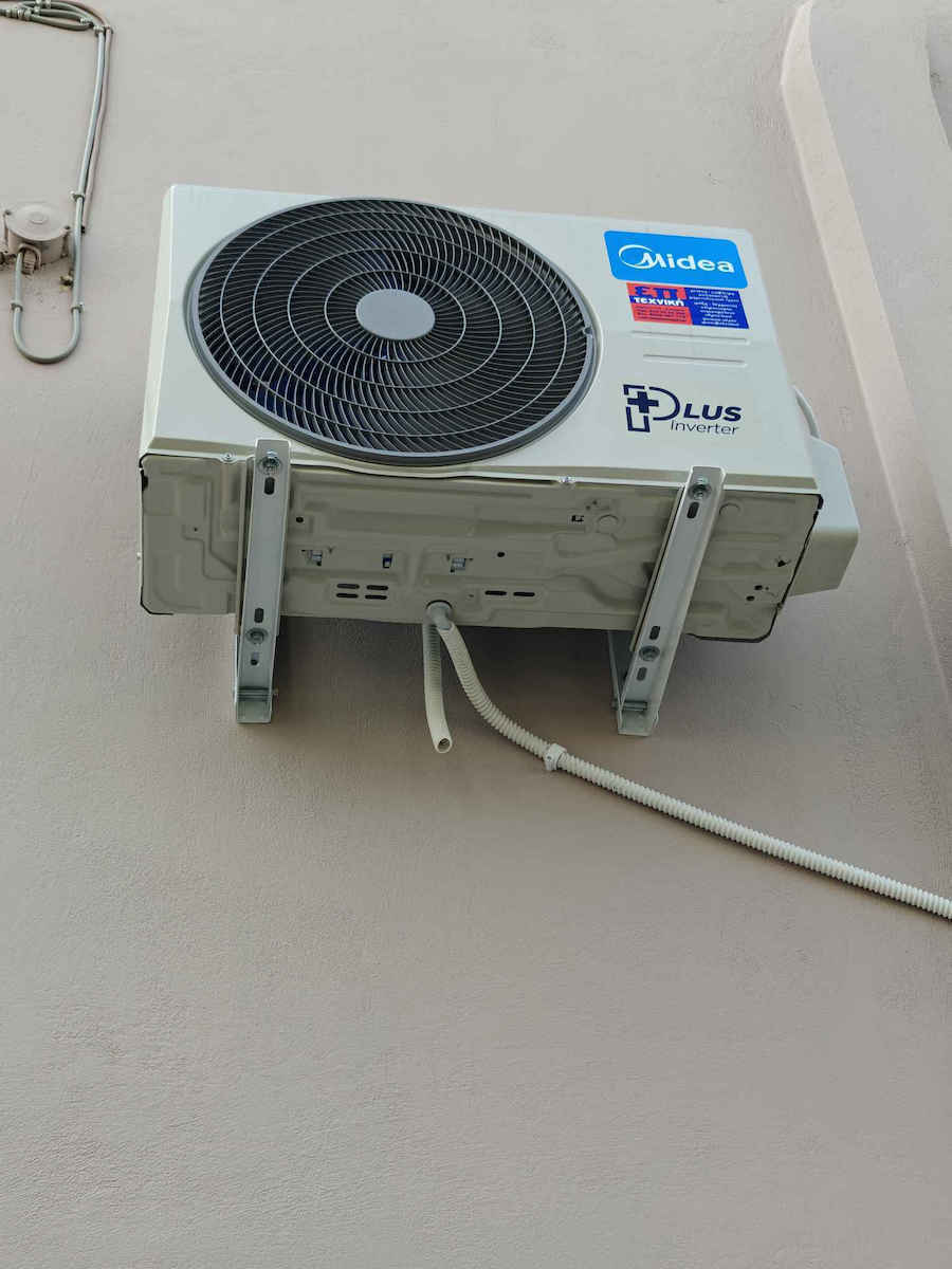 Midea Xtreme Eco Air Conditioner Inverter 24000 BTU A++/A+ with WiFi and UVC Technology