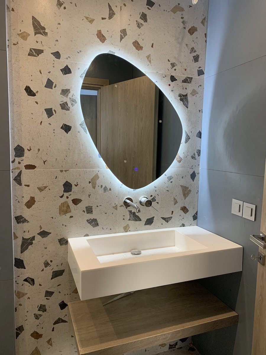 Gloria Valentina Bathroom Mirror Led Touch made of Plastic 70x80cm