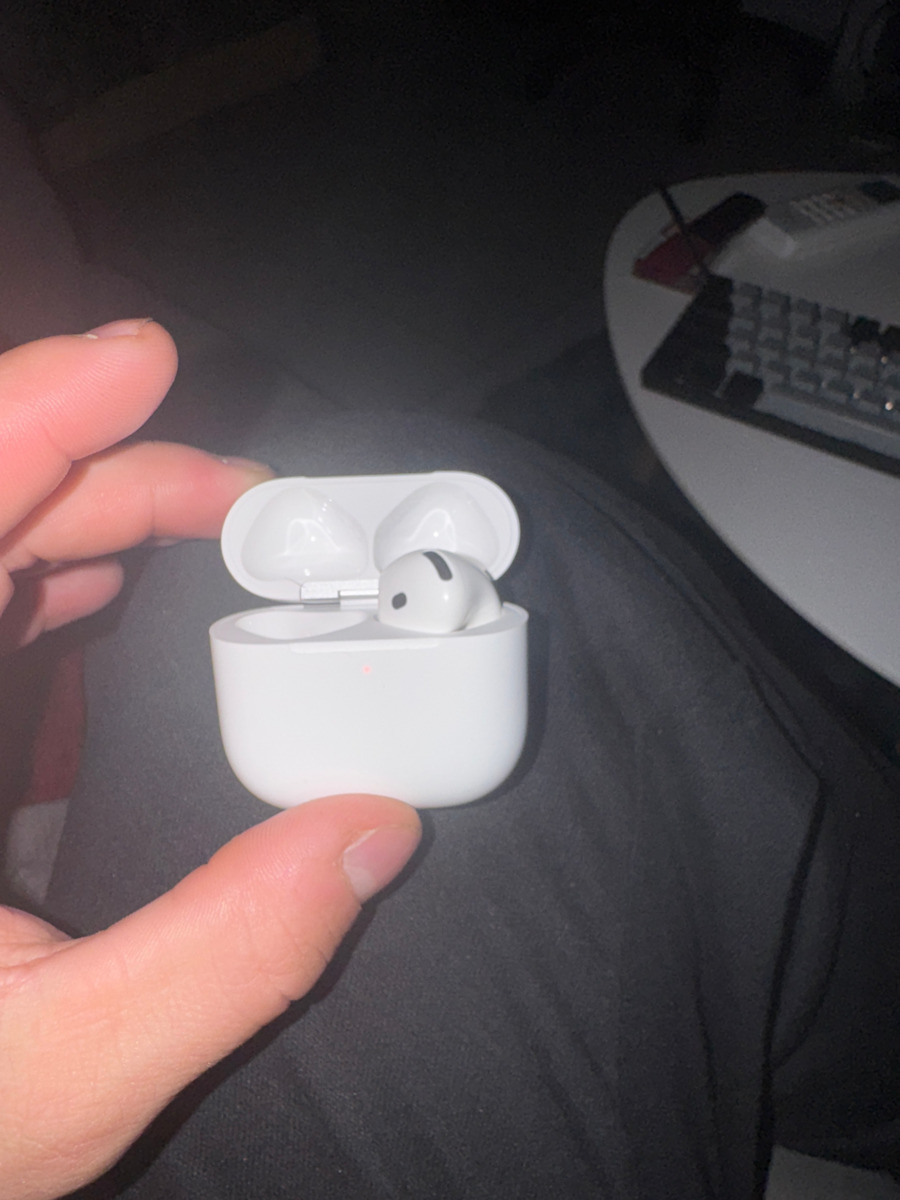 Apple AirPods 4 Earbud Bluetooth Handsfree Earphones with Sweat Resistance and Charging Case White