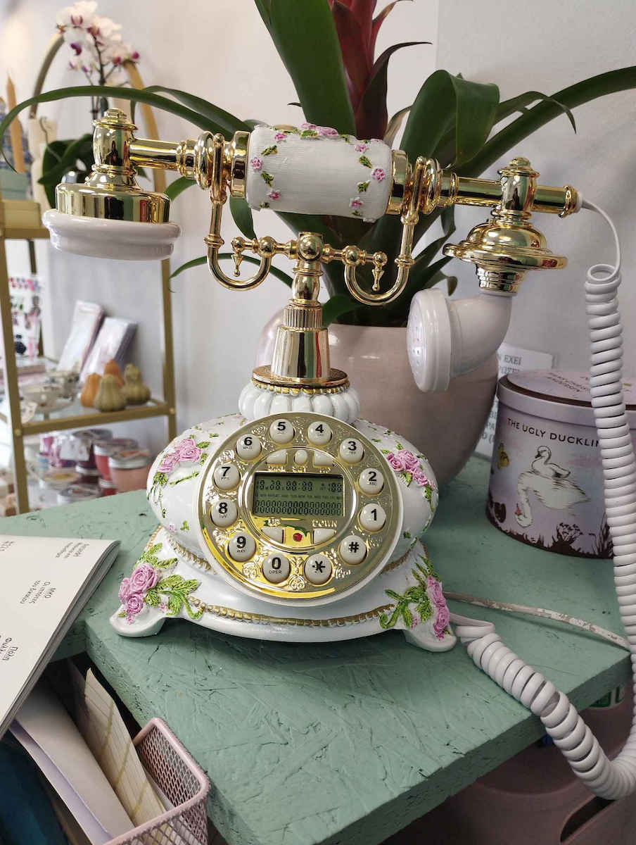 GBD-9020A Corded Phone Retro Multicolour