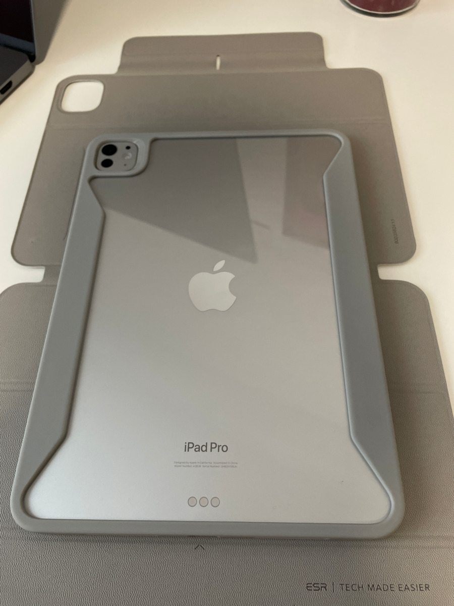 ESR Rebound Hybrid Umschlag Rückseite Robust Schware (iPad Pro 2024 11")