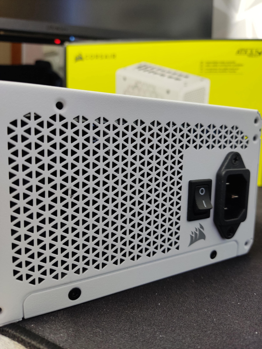 Corsair Shift Series Rm1200x Shift 1200W Μαύρο Τροφοδοτικό Υπολογιστή Full Modular 80 Plus Gold