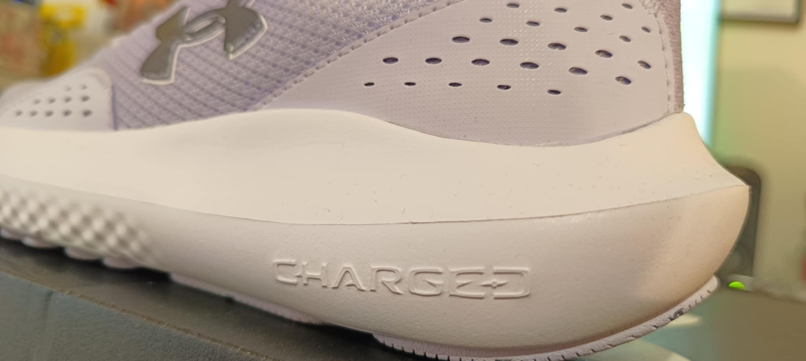 Charged Surge 4 Damen Sportschuhe Laufen Schwarz