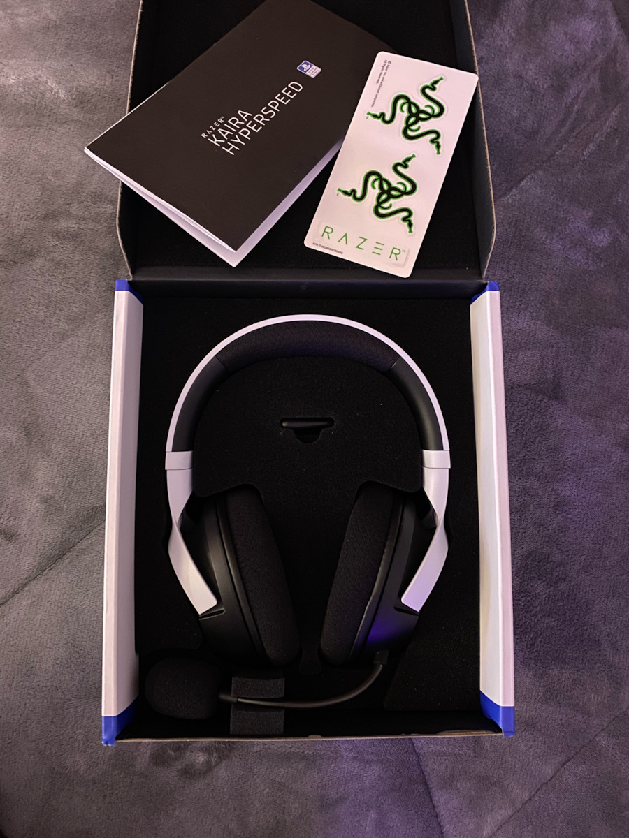 Razer Kaira Hyperspeed PlayStation Ασύρματο Over Ear Gaming Headset με σύνδεση USB Licensed Black/White for PS5 / PC