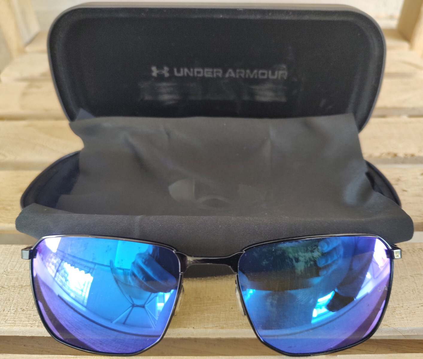 Under Armour Unisex Sunglasses with Black Metallic Frame and Blue Mirror Lens UA Scepter 2 G 807 Z0