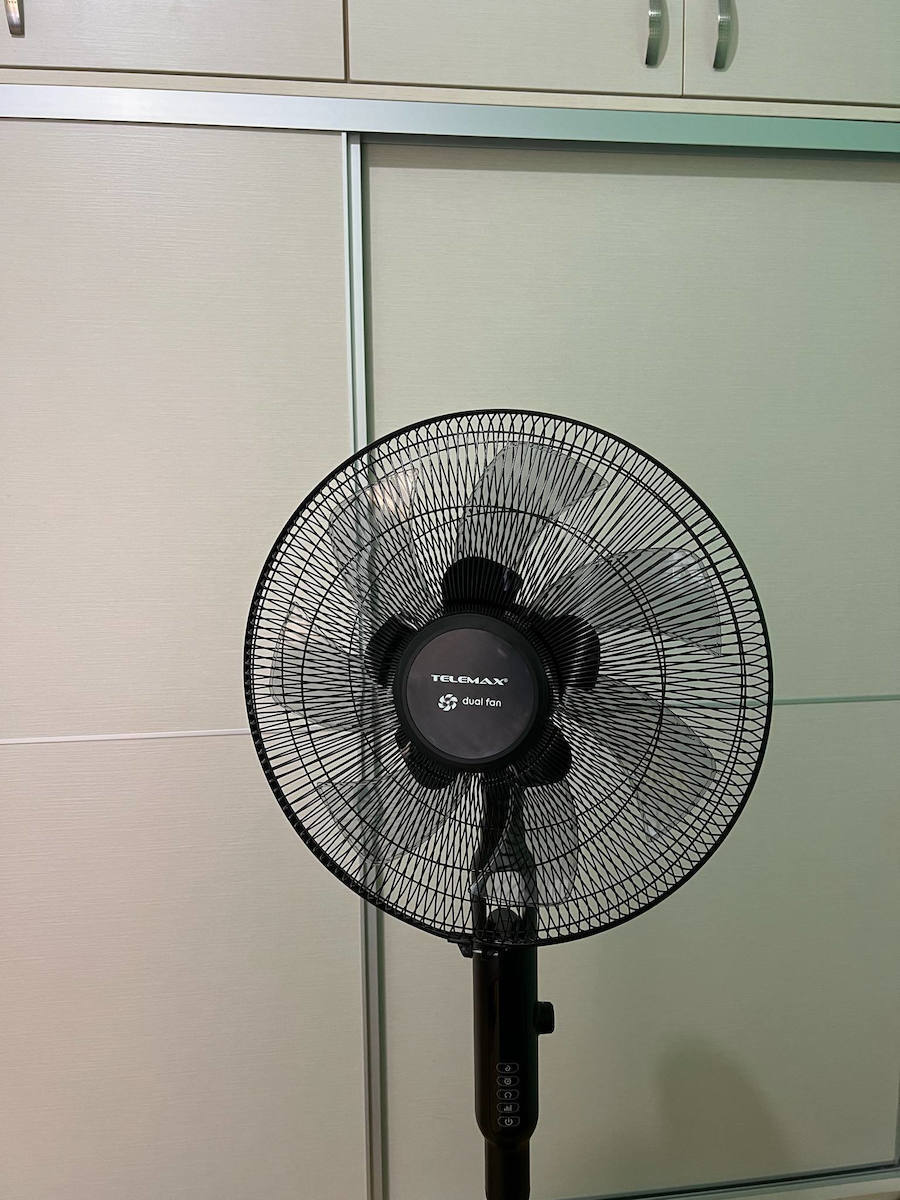 Telemax Ανεμιστήρας Ορθοστάτης 40W με Τηλεχειριστήριο Μαύρος