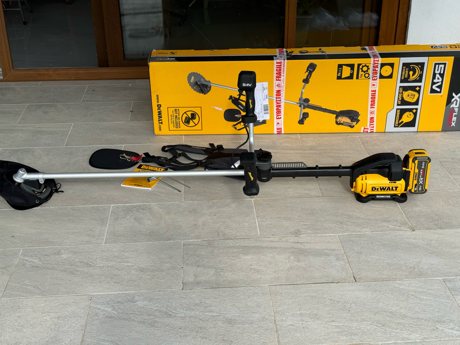 Dewalt Freischneider Schulter/Hand Batterie