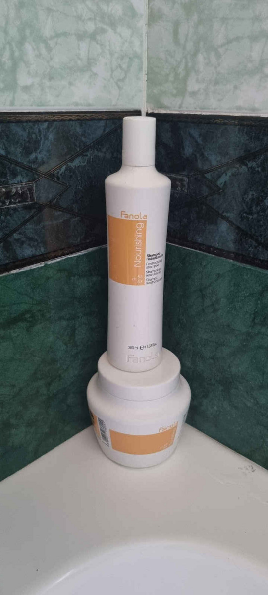 Fanola Nourishing Σαμπουάν Αναδόμησης/Θρέψης για Εύθραυστα Μαλλιά 1000ml