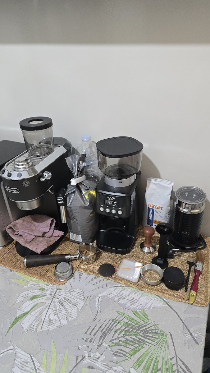 Buss Adler Ad4300 Electric Grinder 180w 31 Grinding Settings