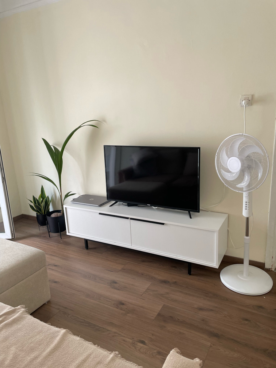 Έπιπλο Τηλεόρασης Finchley Λευκό Μ160xΠ35.5xΥ45.1cm