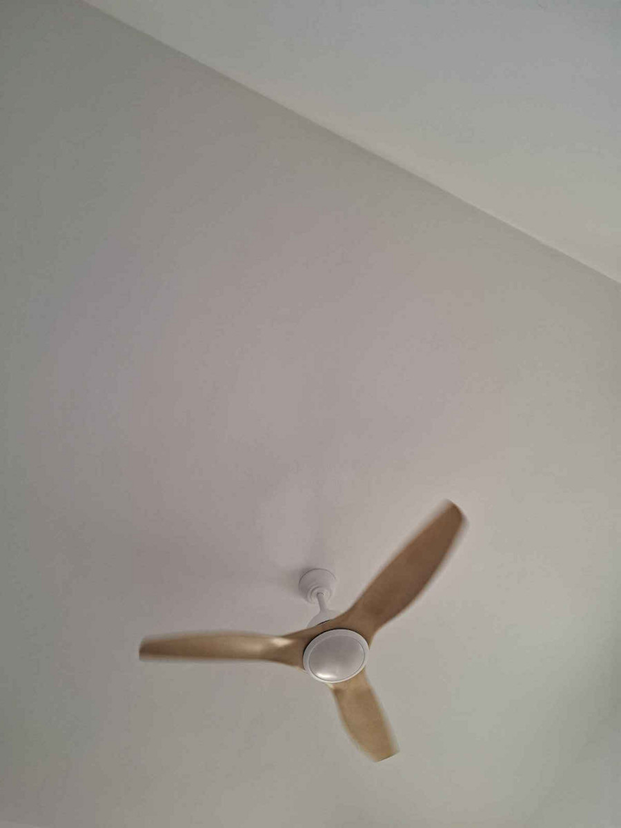 Aca Deckenventilator 130cm mit Leuchte Braun / Weiß