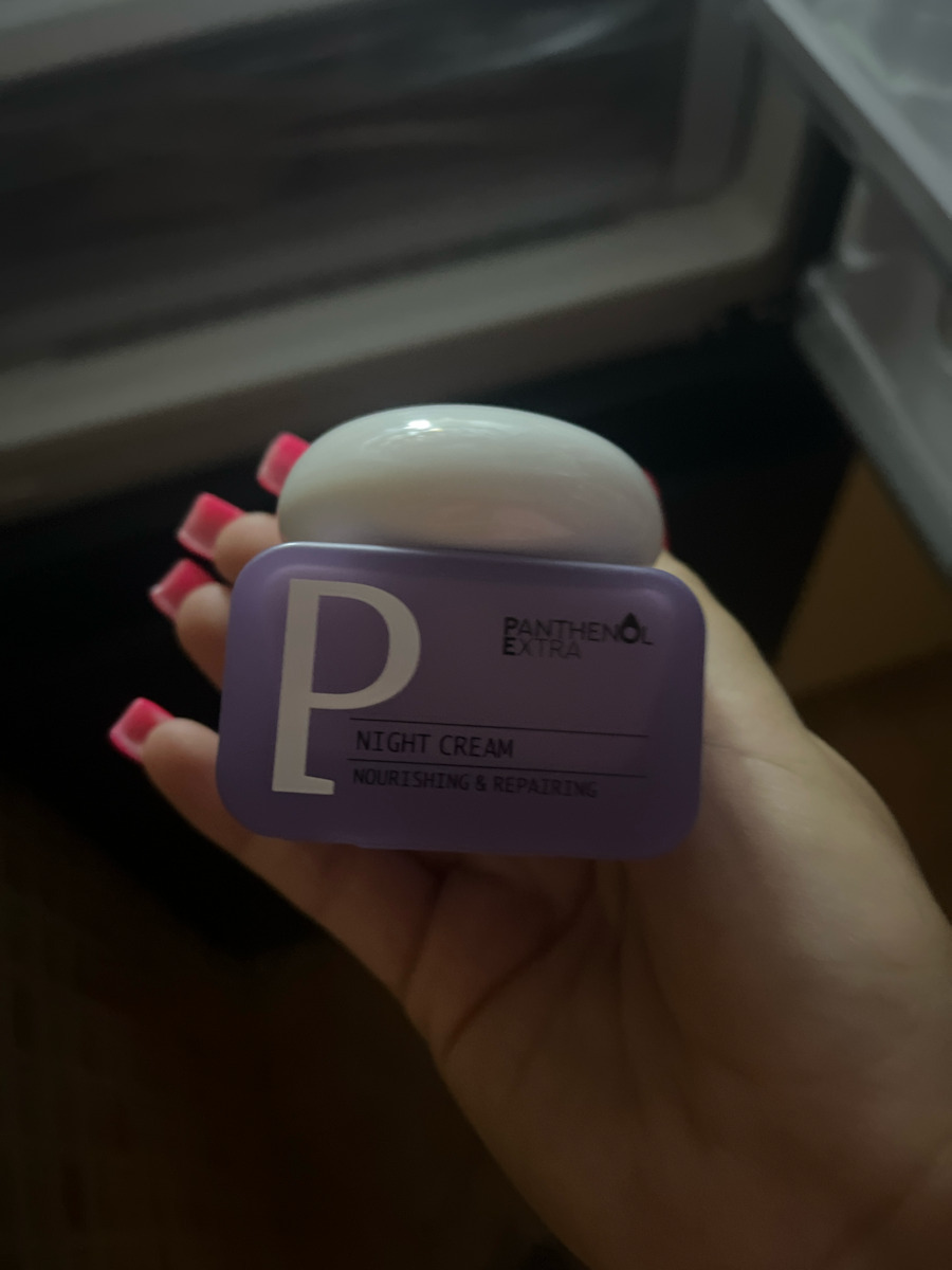 Panthenol Extra Крем За Лице Нощен За Хидратация Против Стареене И Стягане На Кожата С Хиалуронова Киселина 50ml