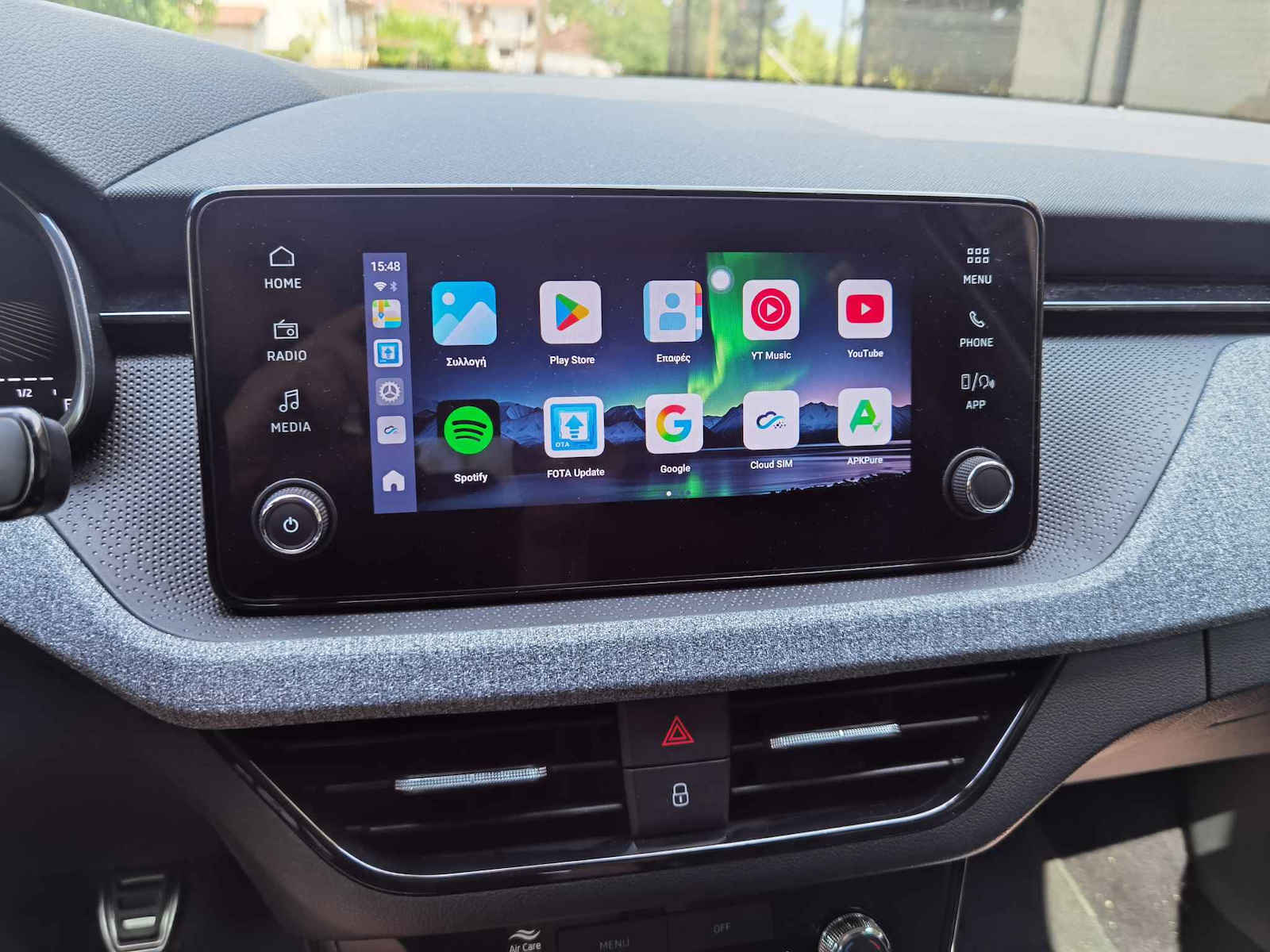 Безжичен Адаптер Carlinkit Tbox Plus Led 4g/64g Apple Carplay Android Auto Черен