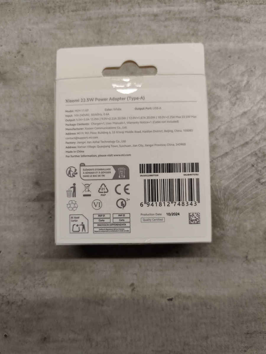 Xiaomi Kabeloser Handyladegerät mit USB-A Ausgangsanschluss 22,5W Stromlieferung Weiß (BHR7757EU)