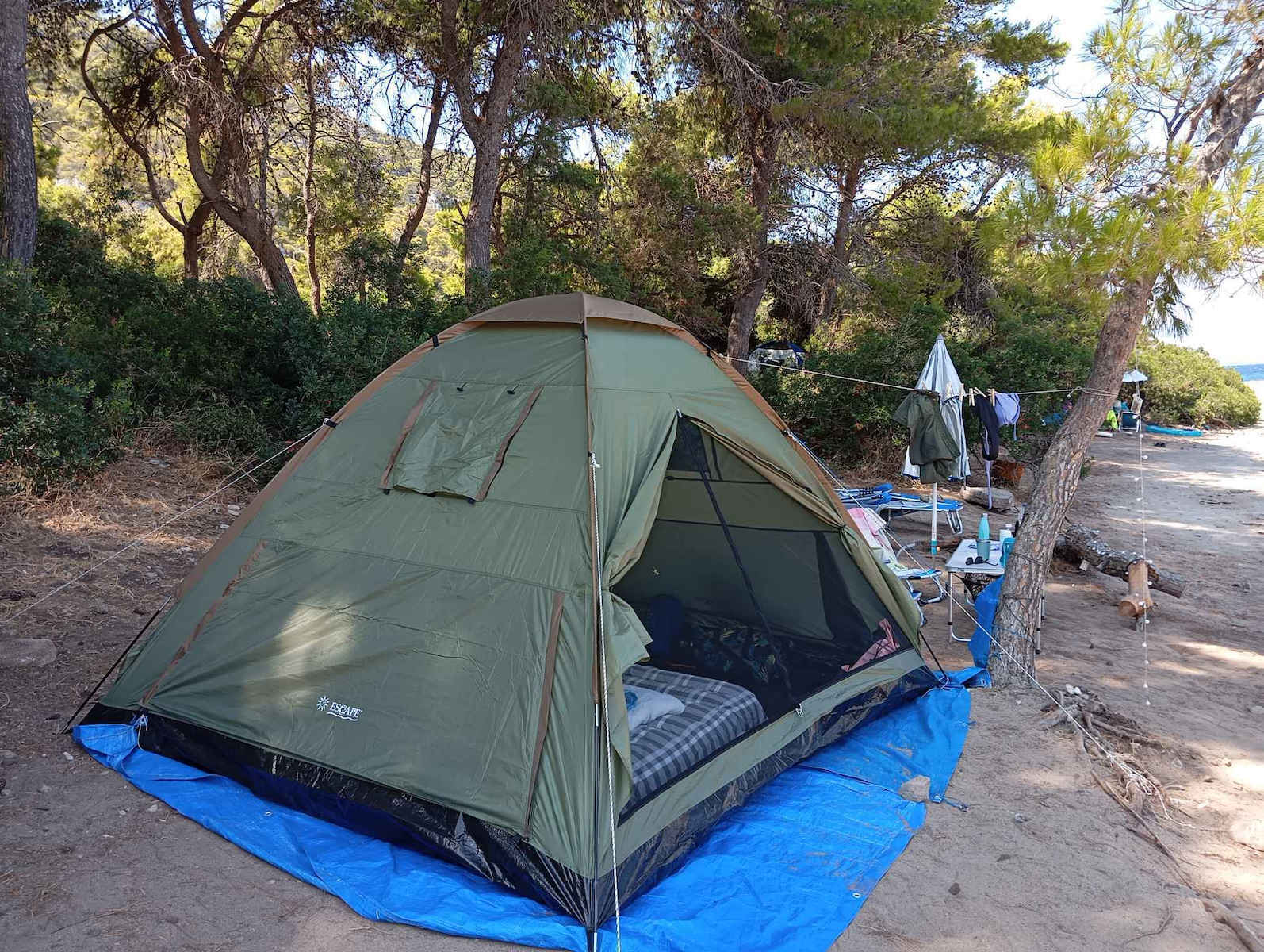 Escape Trail V Forest Camping Tent Igloo Green for 4 People 280x240x180cm