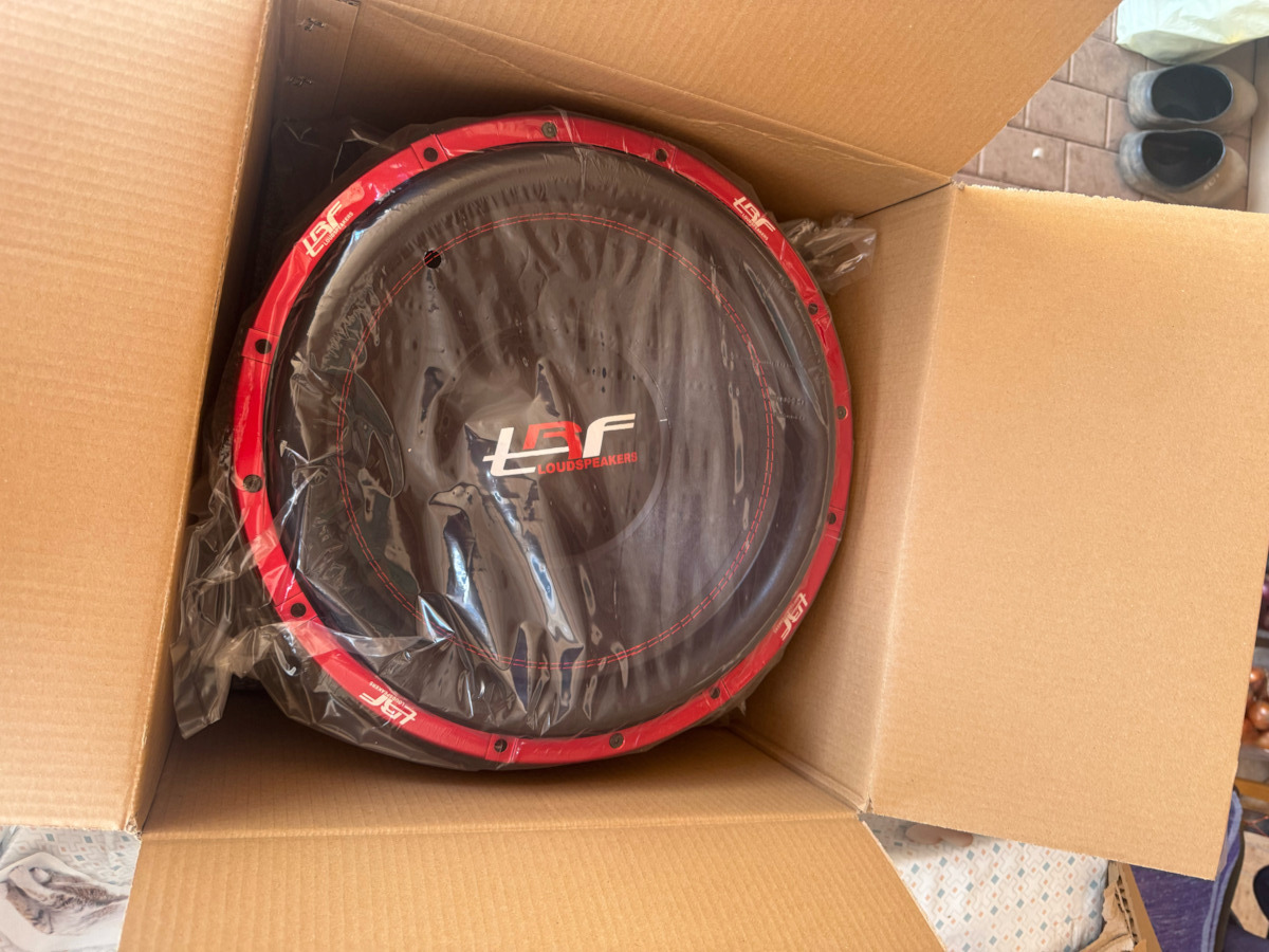 TRF SW1530 D1 Subwoofer Αυτοκινήτου 15" 3000W RMS