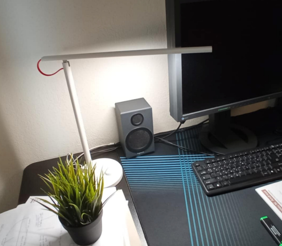 Xiaomi 1S LED Schreibtischlampe faltbar Wi-Fi in Weiß Farbe