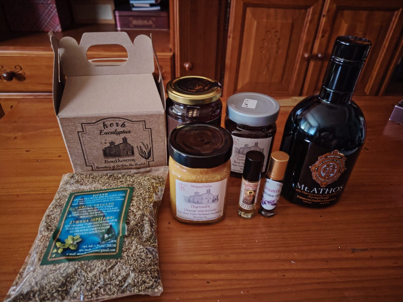 Extra Virgin Early Harvest Olive Oil Holy Monastery of Xenophontos Mount Athos