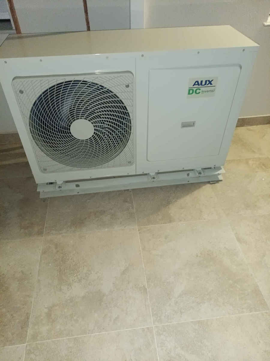 AUX Αντλία Θερμότητας 10kW Μονοφασική 65°C Monoblock