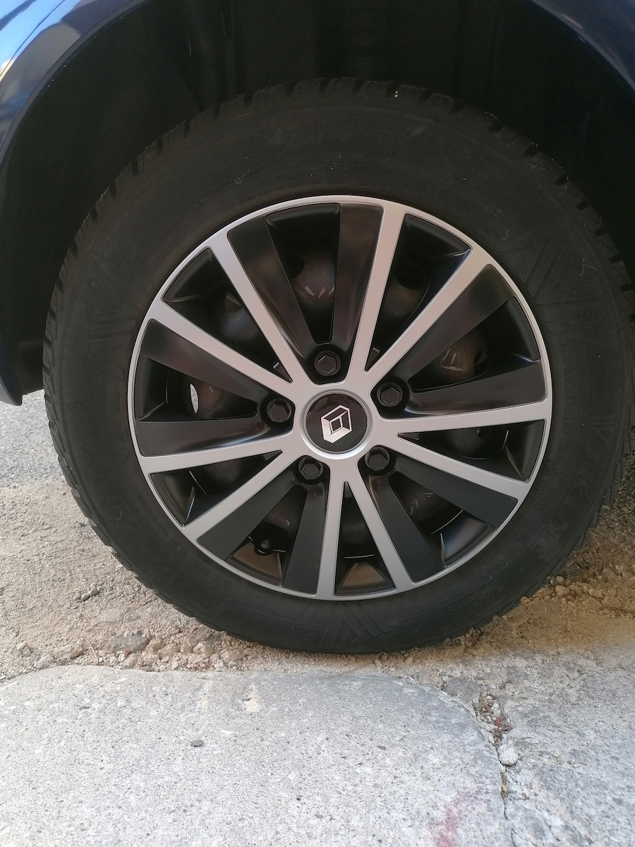 Versaco Set Capace de Roți Auto Rapide Compatibilitate Renault 4 Bucăți 14 Argintii/Negre