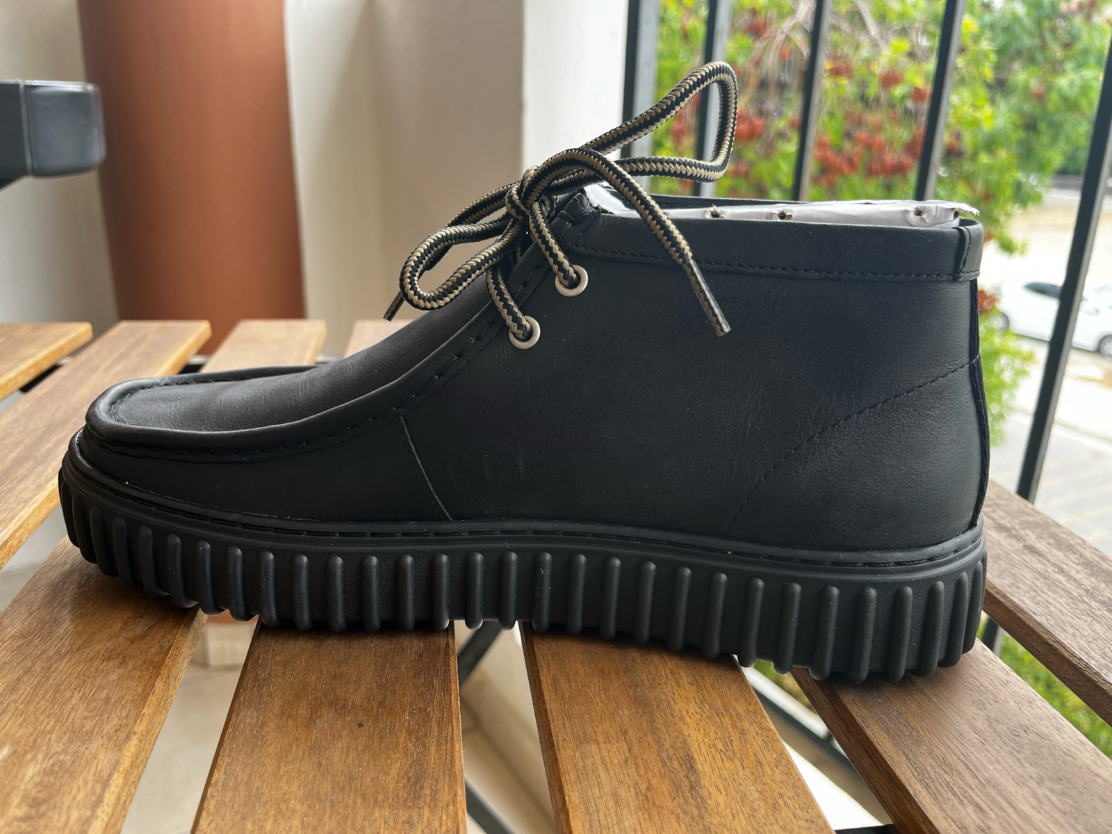 Torhill Hi Black Men's Boots Anatomical
