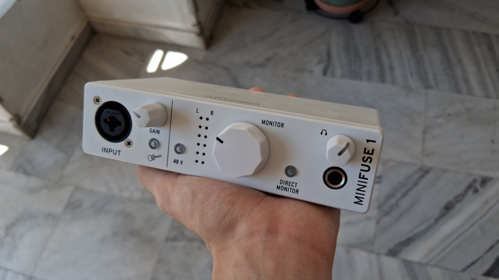 Arturia Minifuse 1 DJSCA421 White