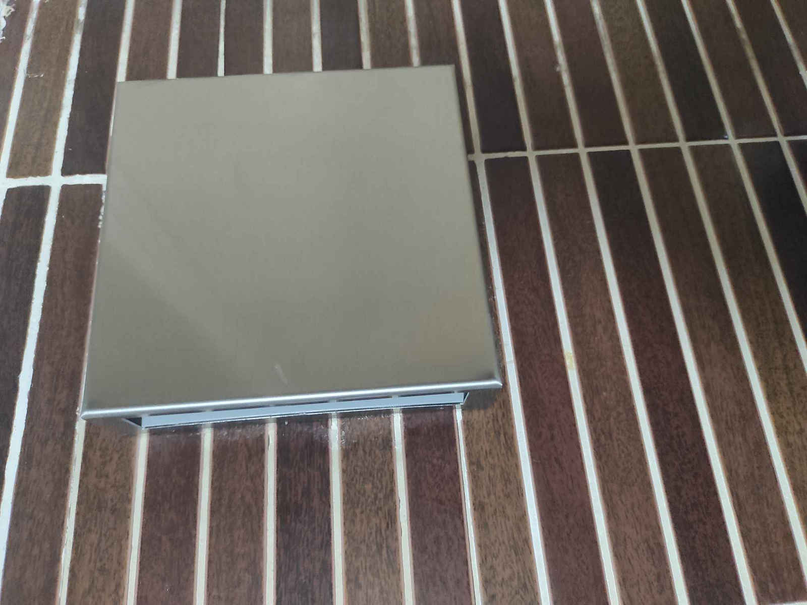 Europlast Wall-mounted Ventilator Bathroom 100mm Inox