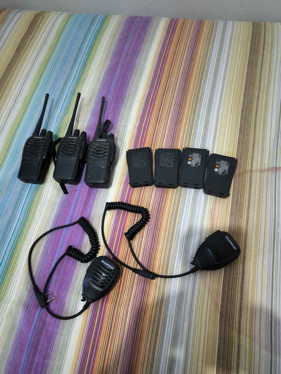 Baofeng 1800358 Hand Microphone Wireless Transceiver UHF/VHF Compatible with BF-888S / UV-5R Plus / GT-3 / UV-82L