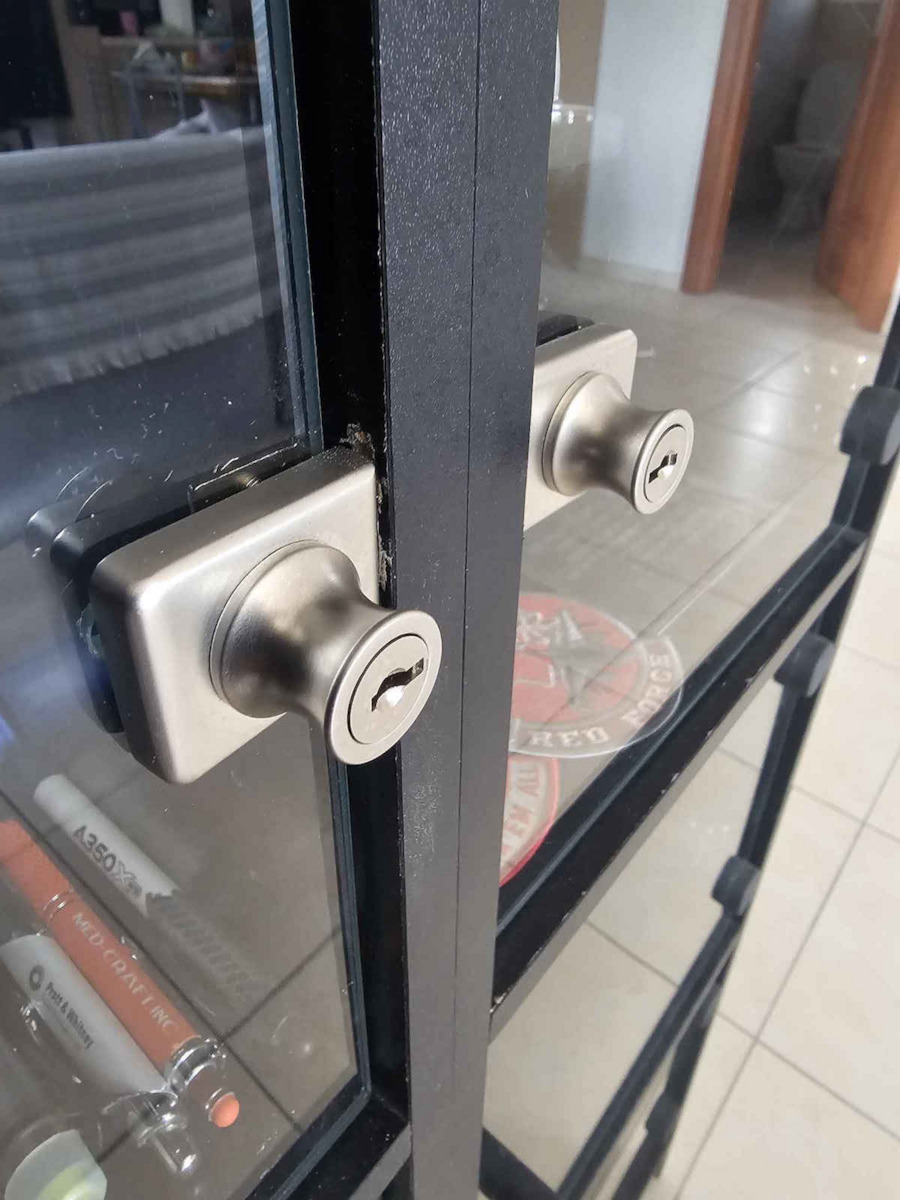 Lock Glass Door