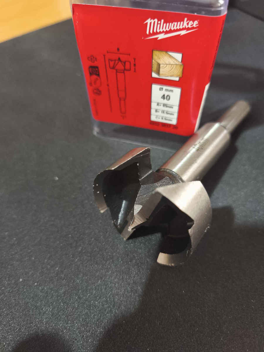 Milwaukee Hinge Drill 40x90mm Drill Bit for Wood 40mm x 90mm x 10mm with Guide