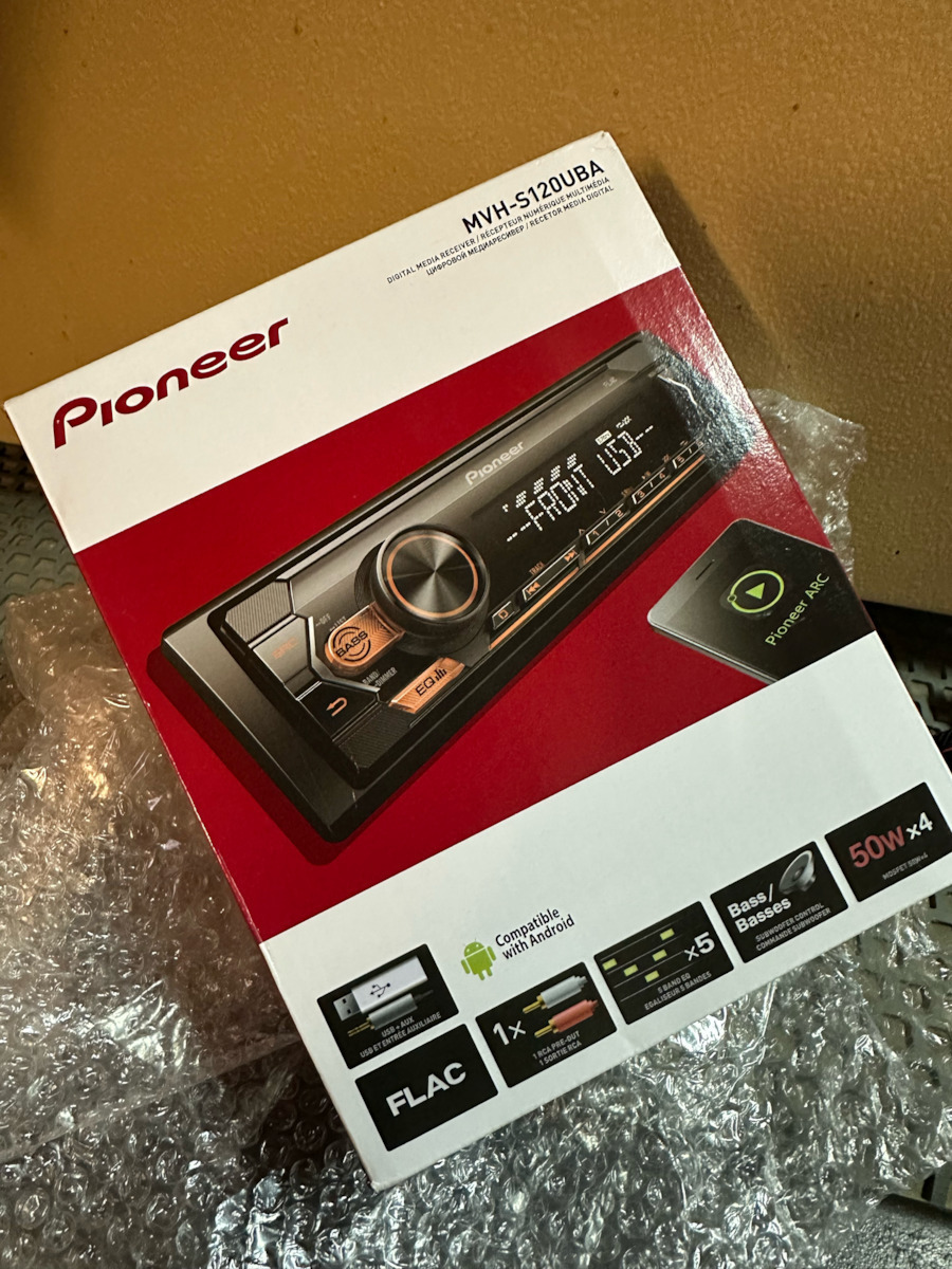 Pioneer Ηχοσύστημα Αυτοκινήτου 1DIN (USB) με Αποσπώμενη Πρόσοψη