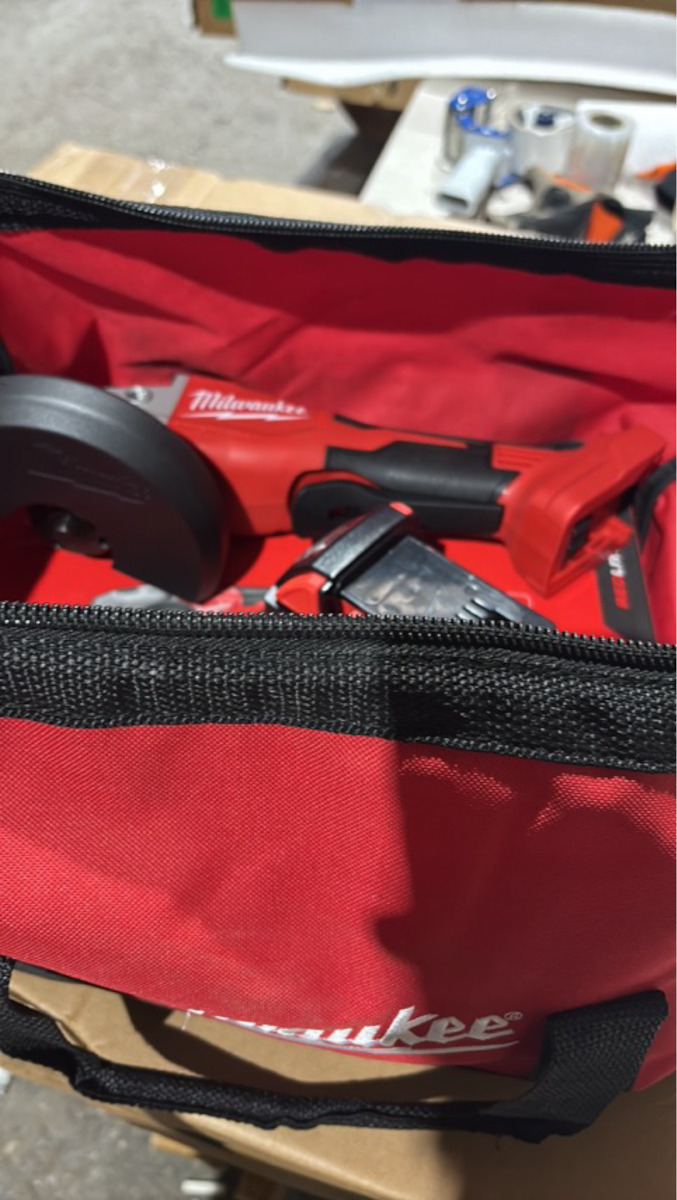 Milwaukee BLPSAG-402B Set Angle Wheel & Impact Drill Driver Brushless 18V with 2 Batteries 4Ah and Case